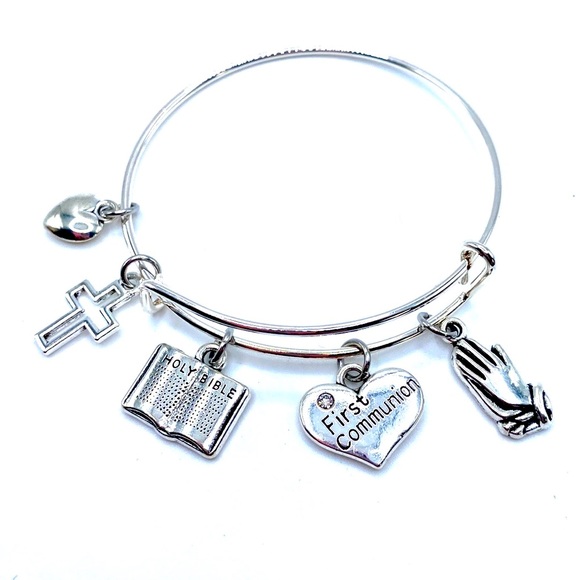 First Communion Charm Bracelet Child Size Bangle Religious - Picture 1 of 6